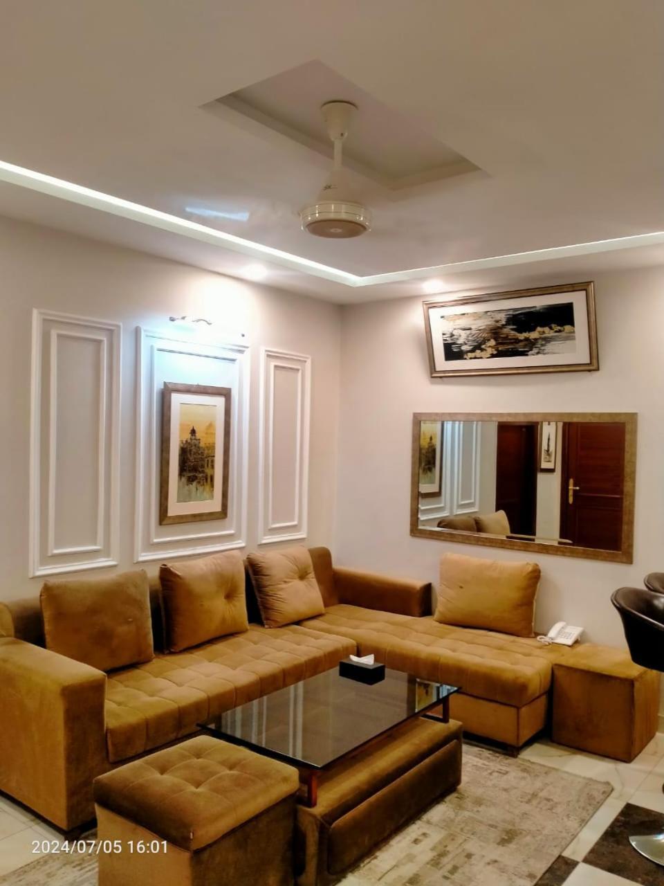 Imperial Suites Lahore Exteriér fotografie